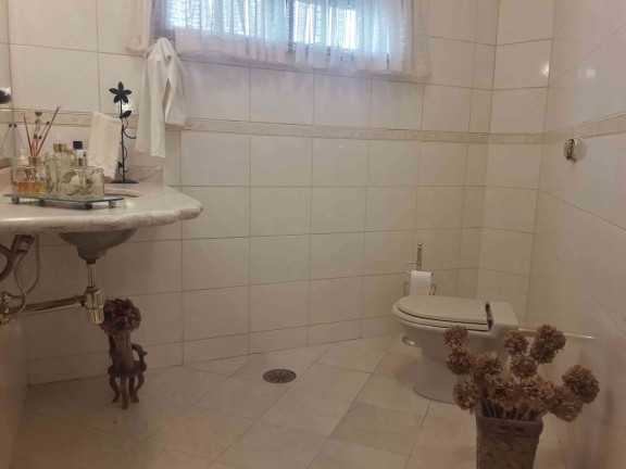 Imagem Casa com 4 Quartos à Venda, 350 m² em Aruã - Mogi Das Cruzes Imagem Casa com 4 Quartos à Venda, 350 m² em Aruã - Mogi Das Cruzes
