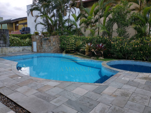Casa com 5 Quartos à Venda, 550 m² em Vista Linda - Bertioga