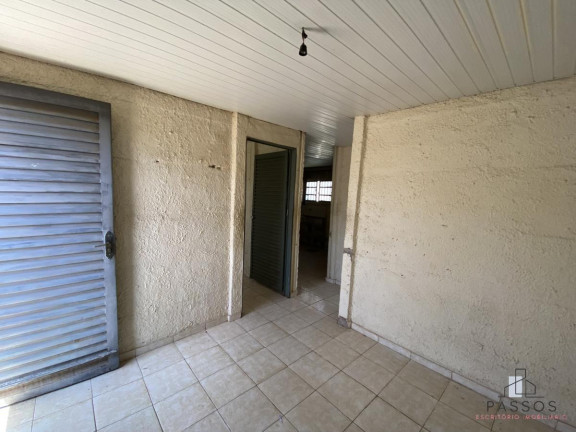 Imagem Casa com 2 Quartos à Venda, 128 m²