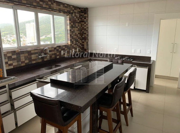 Imagem Cobertura com 3 Quartos à Venda, 145 m² em Fazenda - Itajaí Imagem Cobertura com 3 Quartos à Venda, 145 m² em Fazenda - Itajaí