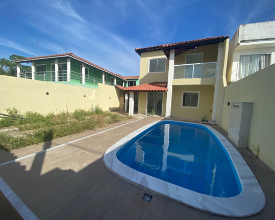 Casa com 4 Quartos à Venda, 245 m² em Arembepe (abrantes) - Camaçari