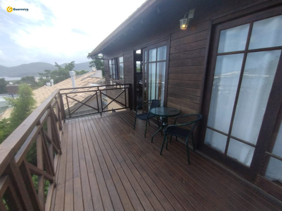 Imagem Casa com 3 Quartos à Venda, 657 m² em Lagoa Da Conceição - Florianópolis