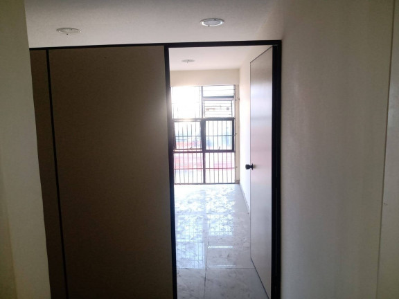 Imagem Sala Comercial para Alugar, 24 m² em Alcântara - São Gonçalo Imagem Sala Comercial para Alugar, 24 m² em Alcântara - São Gonçalo