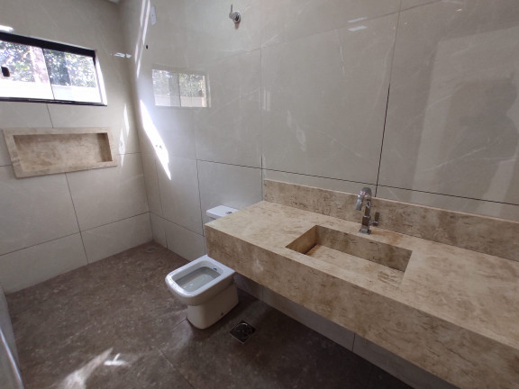 Imagem Imóvel com 
            	3             Quartos à Venda, 111 m² em 
            	Jardim Maria Ines             - 
            	Aparecida De Goiania            