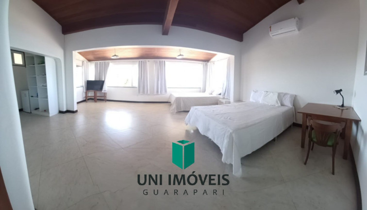 Imagem Casa com 6 Quartos à Venda,  em Perocão - Guarapari