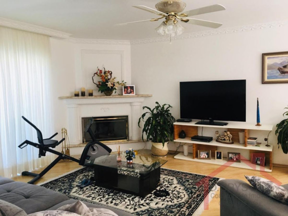 Imagem Casa com 4 Quartos à Venda, 530 m² em Tamboré - São Paulo Imagem Casa com 4 Quartos à Venda, 530 m² em Tamboré - São Paulo