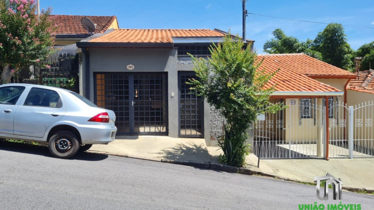 Imagem Casa com 3 Quartos à Venda, 61 m² em Centro - Bragança Paulista Imagem Casa com 3 Quartos à Venda, 61 m² em Centro - Bragança Paulista