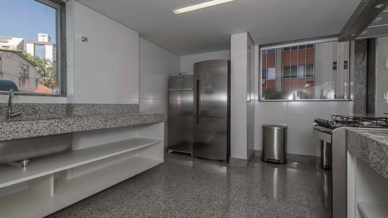 Imagem Apartamento com 3 Quartos à Venda, 82 m² em Lourdes - Belo Horizonte Imagem Apartamento com 3 Quartos à Venda, 82 m² em Lourdes - Belo Horizonte