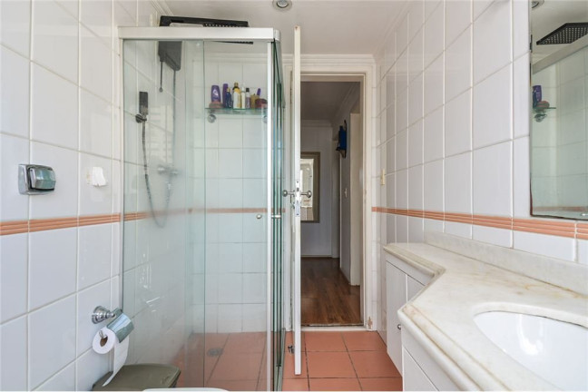 Imagem Apartamento com 4 Quartos à Venda, 136 m² em Itaim Bibi - São Paulo Imagem Apartamento com 4 Quartos à Venda, 136 m² em Itaim Bibi - São Paulo
