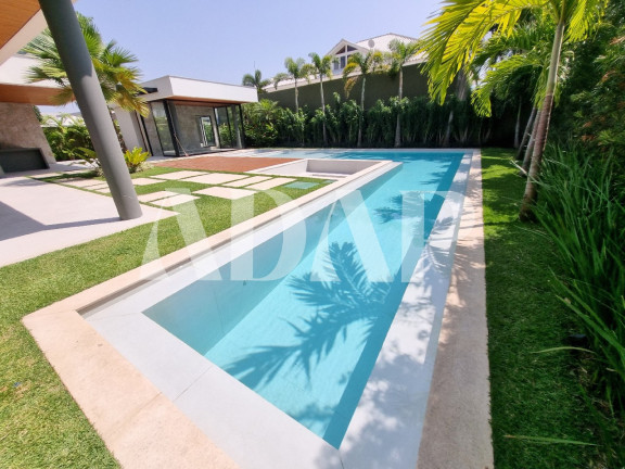 Imagem Casa com 5 Quartos à Venda, 1.350 m² em Barra Da Tijuca - Rio De Janeiro