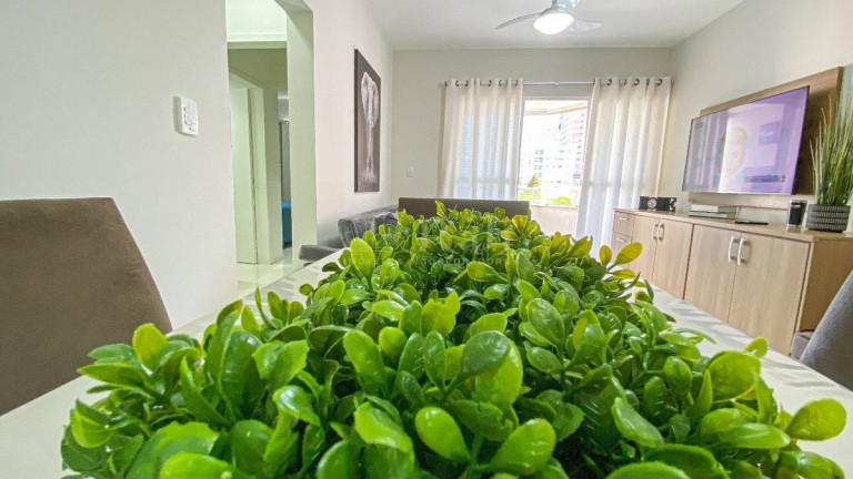 Imagem Apartamento com 2 Quartos à Venda, 97 m² em Meia Praia - Itapema