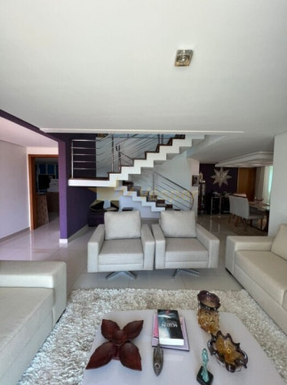 Imagem Casa com 5 Quartos à Venda, 444 m² em Residencial Alphaville Flamboyant - Goiânia Imagem Casa com 5 Quartos à Venda, 444 m² em Residencial Alphaville Flamboyant - Goiânia