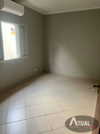 Imagem Casa com 3 Quartos à Venda, 250 m² em Atibaia