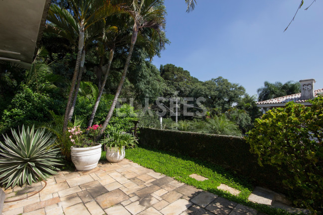 Imagem Sobrado com 4 Quartos à Venda, 406 m² em Jardim Guedala - São Paulo Imagem Sobrado com 4 Quartos à Venda, 406 m² em Jardim Guedala - São Paulo