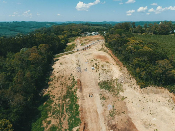 Imagem Terreno à Venda, 828 m² em São Caetano - Caxias Do Sul