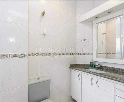 Imagem Casa com 4 Quartos à Venda, 225 m² em água Verde - Curitiba Imagem Casa com 4 Quartos à Venda, 225 m² em água Verde - Curitiba