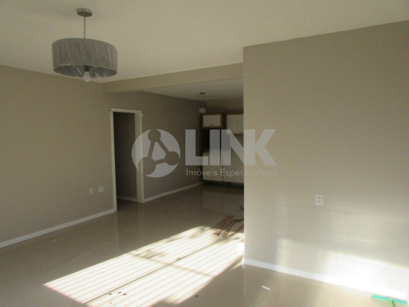 Imagem Casa com 3 Quartos à Venda, 150 m² em Jardim Carvalho - Porto Alegre Imagem Casa com 3 Quartos à Venda, 150 m² em Jardim Carvalho - Porto Alegre