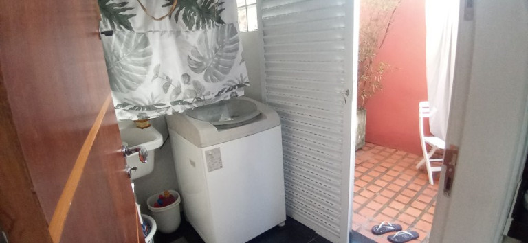 Imagem Casa com 2 Quartos à Venda, 130 m² em Ponta Da Praia - Santos Imagem Casa com 2 Quartos à Venda, 130 m² em Ponta Da Praia - Santos