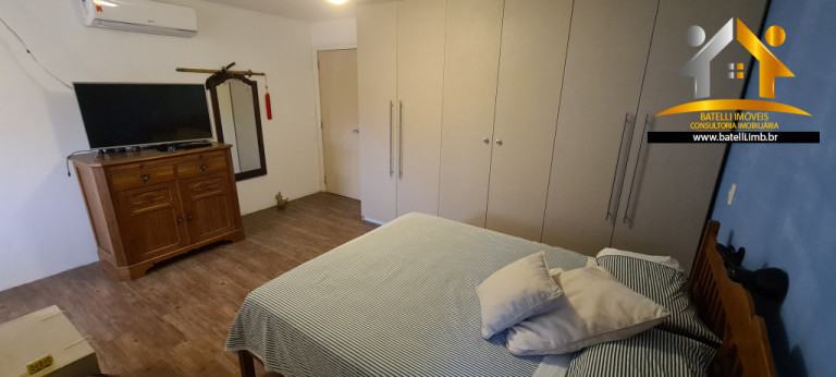 Imagem Casa de Condomínio com 3 Quartos à Venda, 557 m² em Granja Viana - Cotia Imagem Casa de Condomínio com 3 Quartos à Venda, 557 m² em Granja Viana - Cotia