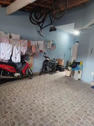 Imagem Casa com 2 Quartos à Venda, 104 m² em Guilhermina - Praia Grande Imagem Casa com 2 Quartos à Venda, 104 m² em Guilhermina - Praia Grande