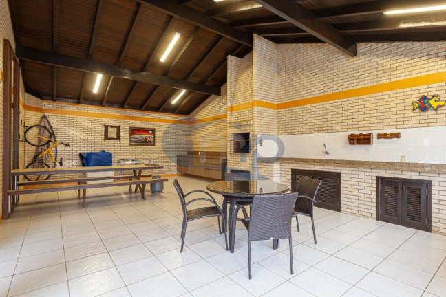 Imagem Casa com 4 Quartos à Venda, 335 m² em Paraíso (distrito) - Torres Imagem Casa com 4 Quartos à Venda, 335 m² em Paraíso (distrito) - Torres