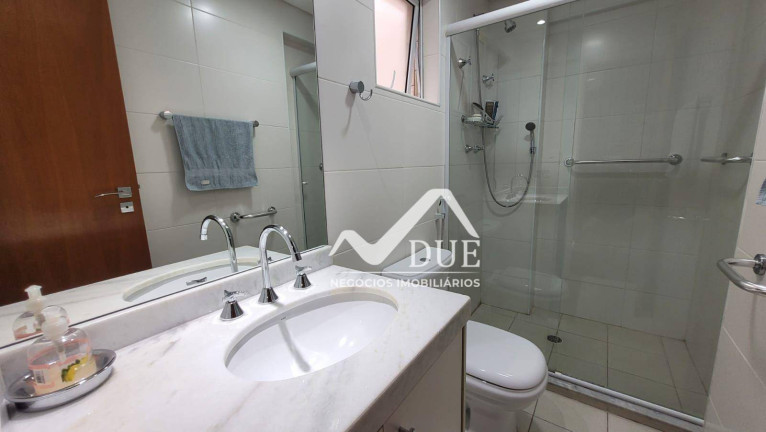 Imagem Apartamento com 2 Quartos à Venda, 75 m² em Gonzaga - Santos