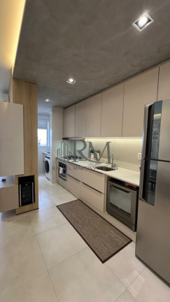 Imagem Apartamento com 2 Quartos à Venda, 69 m² em Centro - Florianópolis Imagem Apartamento com 2 Quartos à Venda, 69 m² em Centro - Florianópolis