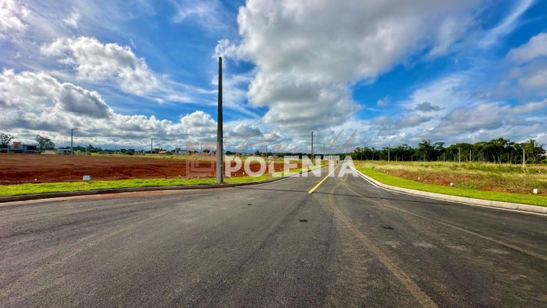 Imagem Terreno à Venda, 360 m² em Primeira Linha - Criciúma