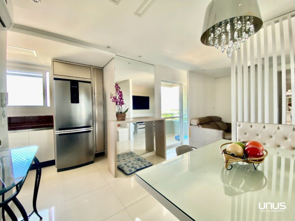 Imagem Apartamento com 2 Quartos à Venda, 78 m² em Centro - Palhoça