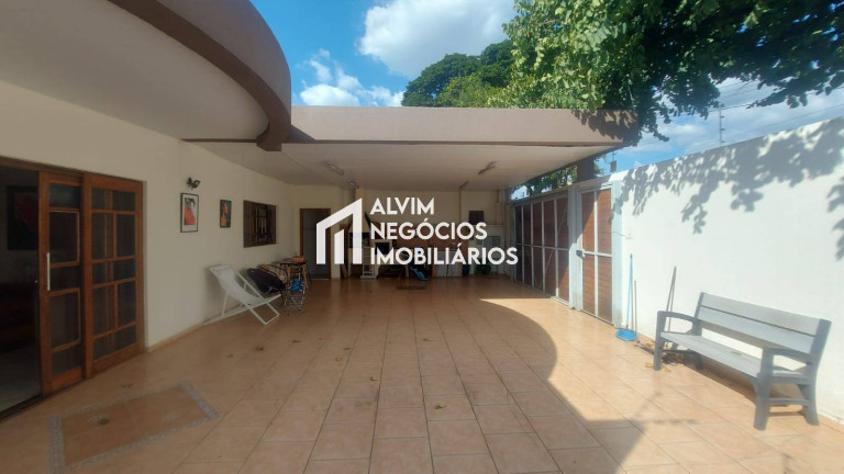Imagem Casa com 4 Quartos à Venda, 240 m² em Jardim Satélite - São José Dos Campos Imagem Casa com 4 Quartos à Venda, 240 m² em Jardim Satélite - São José Dos Campos