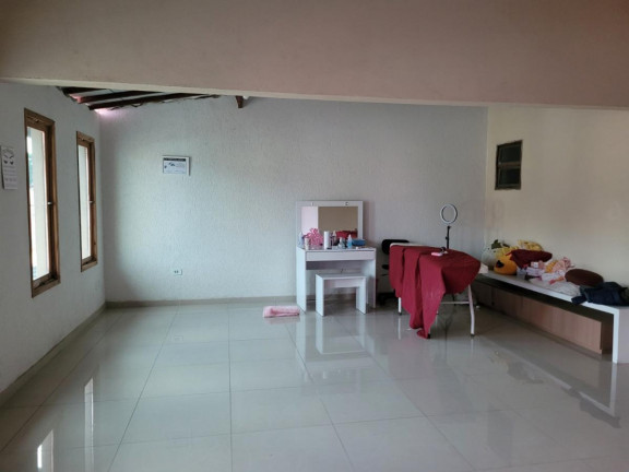 Imagem Casa com 4 Quartos à Venda, 250 m² em Jordanópolis - Arujá Imagem Casa com 4 Quartos à Venda, 250 m² em Jordanópolis - Arujá