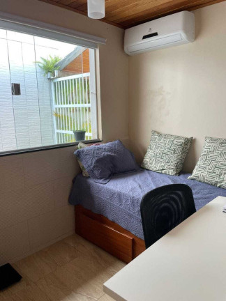 Imagem Casa de Condomínio com 3 Quartos à Venda, 200 m² em Vila De Abrantes (abrantes) - Camaçari