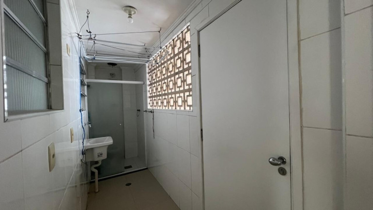 Imagem Apartamento com 3 Quartos à Venda, 106 m² em Gonzaga - Santos Imagem Apartamento com 3 Quartos à Venda, 106 m² em Gonzaga - Santos