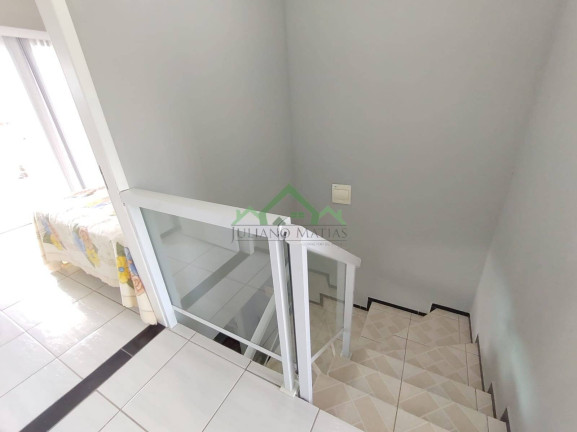 Imagem Casa com 3 Quartos à Venda, 135 m² em Pinheiros - Balneário Barra Do Sul