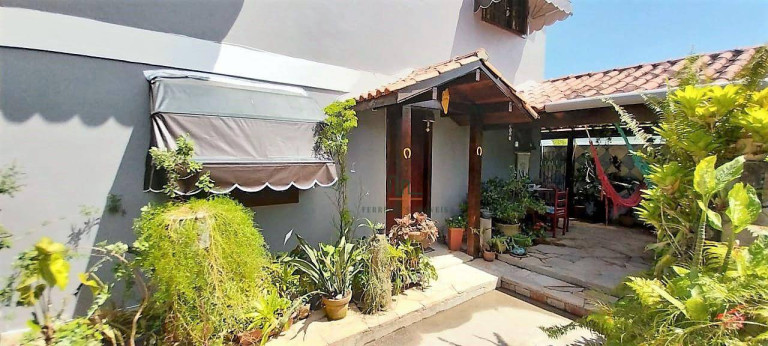 Casa com 3 Quartos à Venda, 150 m² em Itaipu - Niterói