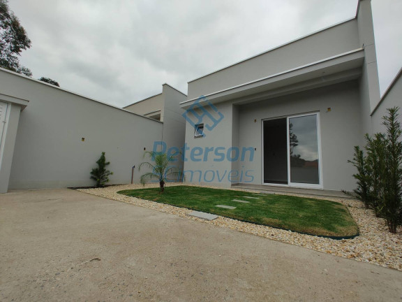 Imagem Casa com 3 Quartos à Venda, 195 m² em Centro - Guabiruba