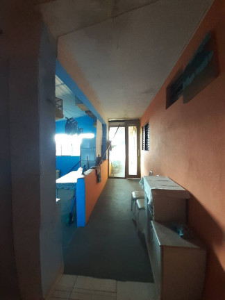 Imagem Casa com 9 Quartos à Venda, 200 m² em Jardim Santo Estevao - Carapicuíba
