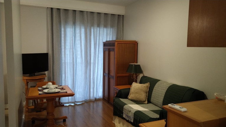Imagem Flat com 1 Quarto à Venda, 32 m² em Moema - São Paulo Imagem Flat com 1 Quarto à Venda, 32 m² em Moema - São Paulo