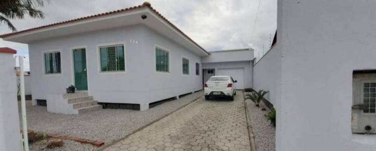 Imagem Casa com 3 Quartos à Venda, 450 m² em Praça - Tijucas Imagem Casa com 3 Quartos à Venda, 450 m² em Praça - Tijucas