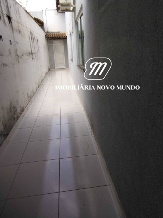 Imagem Casa com 3 Quartos à Venda, 250 m² em Segismundo Pereira - Uberlândia Imagem Casa com 3 Quartos à Venda, 250 m² em Segismundo Pereira - Uberlândia