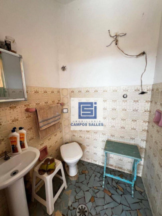 Imagem Casa com 2 Quartos à Venda, 145 m² em Centro - Socorro