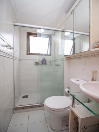 Imagem Apartamento com 2 Quartos à Venda, 73 m² em Passo Da Areia - Porto Alegre