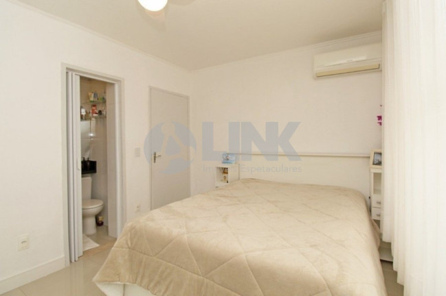 Imagem Apartamento com 2 Quartos à Venda, 90 m² em Cristo Redentor - Porto Alegre Imagem Apartamento com 2 Quartos à Venda, 90 m² em Cristo Redentor - Porto Alegre