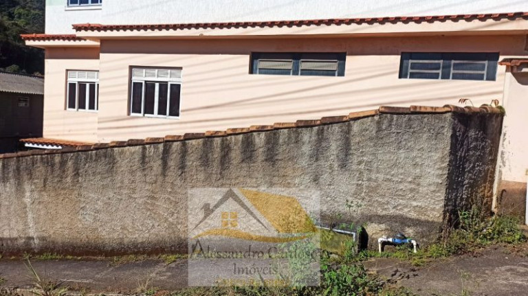 Imagem Casa com 2 Quartos à Venda, 70 m² em Chácara Paraíso - Nova Friburgo Imagem Casa com 2 Quartos à Venda, 70 m² em Chácara Paraíso - Nova Friburgo