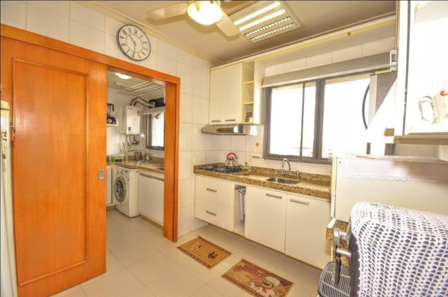 Imagem Apartamento com 3 Quartos à Venda, 124 m² em Petrópolis - Porto Alegre Imagem Apartamento com 3 Quartos à Venda, 124 m² em Petrópolis - Porto Alegre