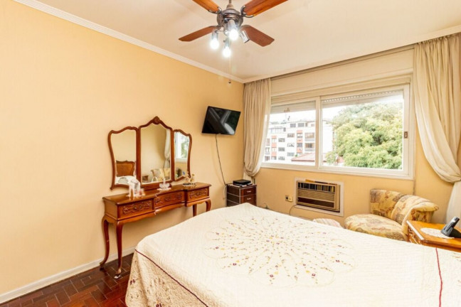 Imagem Imóvel com 3 Quartos à Venda, 100 m² em Menino Deus - Porto Alegre