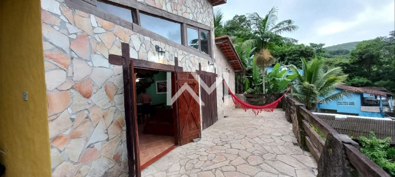 Sobrado com 3 Quartos à Venda, 120 m² em Toque-toque Pequeno - São Sebastião