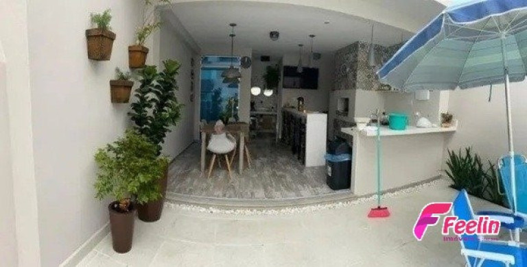 Imagem Casa com 4 Quartos à Venda, 170 m² em Coloninha - Florianópolis Imagem Casa com 4 Quartos à Venda, 170 m² em Coloninha - Florianópolis