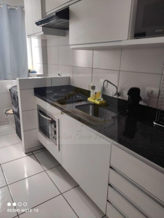 Imagem Apartamento com 3 Quartos à Venda, 58 m² em Champagnat - Londrina