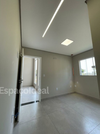 Imagem Casa com 5 Quartos à Venda, 232 m² em Riviera De Santa Cristina I - Arandu Imagem Casa com 5 Quartos à Venda, 232 m² em Riviera De Santa Cristina I - Arandu